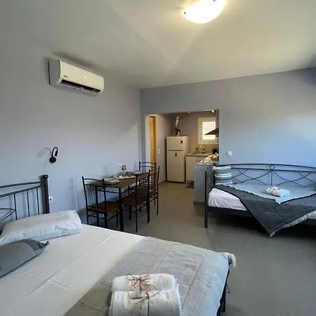 Apartamento Nick House Nikiana